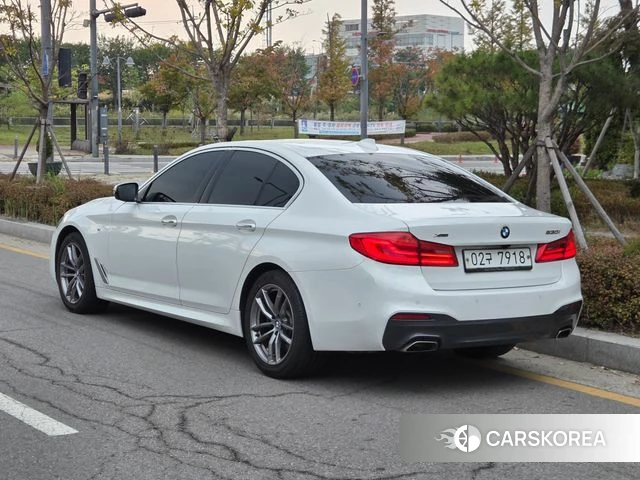 BMW 5 Series (G30) id 4988493 из Кореи 12