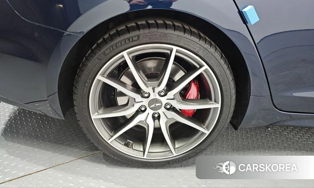 Genesis G70 id 5013873 из Кореи 24