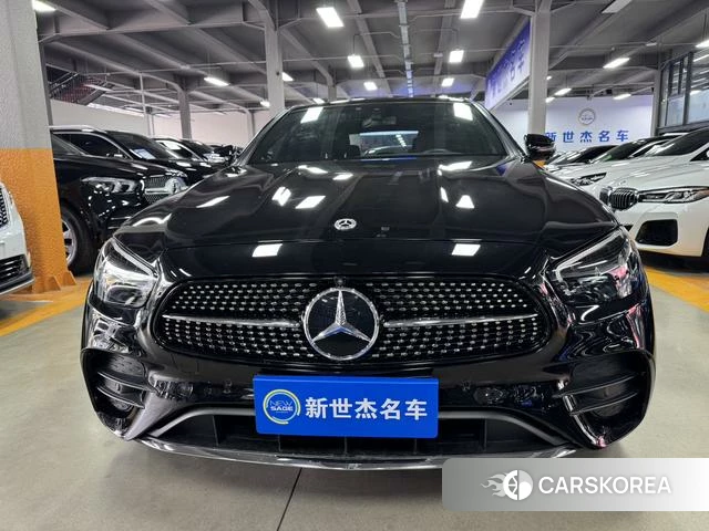 Mercedes-Benz E-Class 2023 Черный из Китая, фото 6