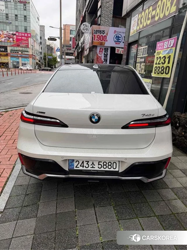 BMW 7 Series (G70) 2025 Белый из Кореи, фото 4
