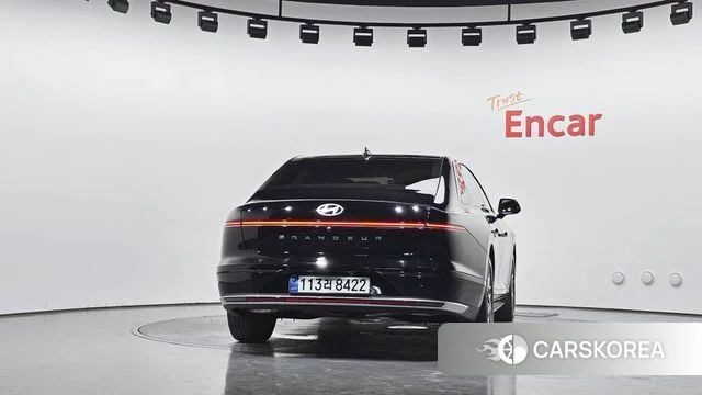 Hyundai Grandeur Hybrid (GN7) id 4630664 из Кореи 24