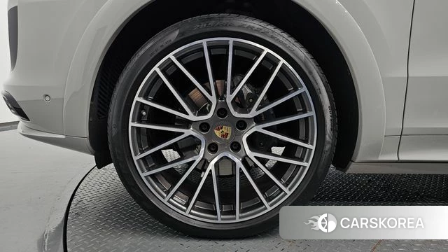 Porsche Cayenne (PO536) id 5021999 из Кореи 34
