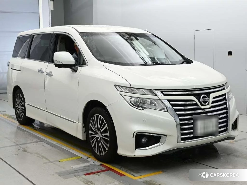 Nissan Elgrand 2019 из Японии, фото 4