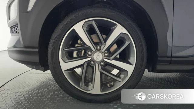 Hyundai Kona id 4960125 из Кореи 24
