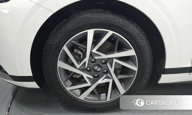 Hyundai Grandeur (GN7) id 5026583 из Кореи 31