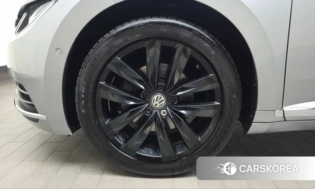 Volkswagen Arteon id 5003985 из Кореи 27