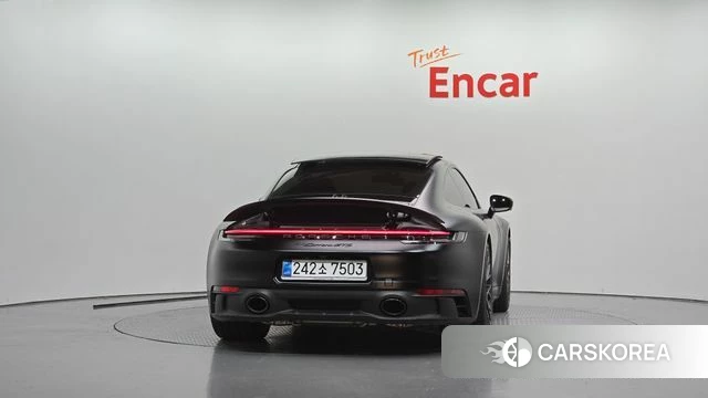 Porsche 911(992) id 5021102 из Кореи 14