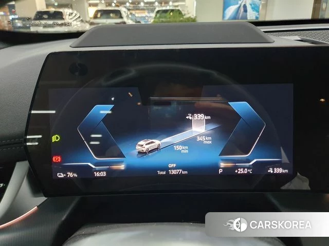 BMW iX1 (U11) 2025 Белый из Кореи, фото 4