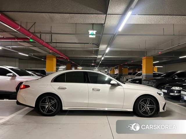 Mercedes-Benz E-Class W214 2024 Белый из Кореи, фото 6