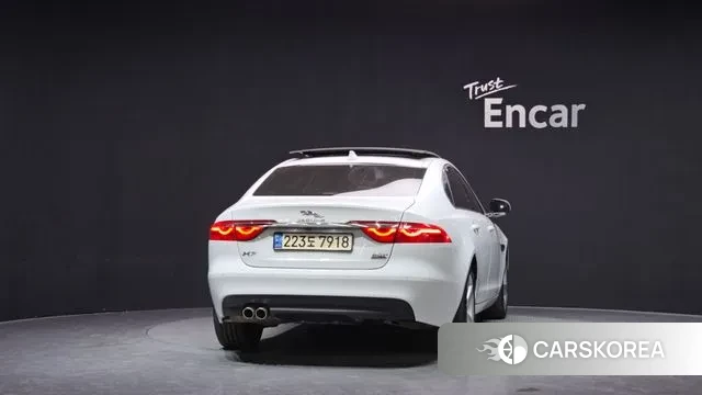 Jaguar XF (X260) id 3667105 из Кореи 14