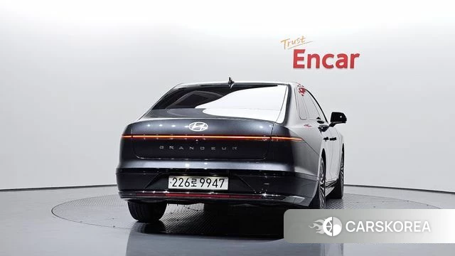 Hyundai Grandeur (GN7) id 4935189 из Кореи 34