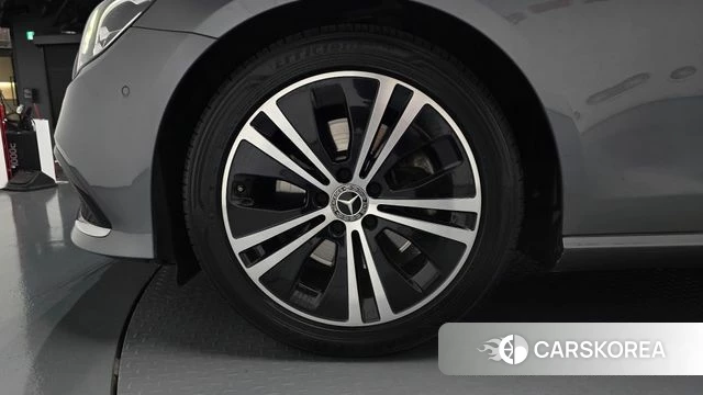 Mercedes-Benz E-Class W213 id 4959109 из Кореи 33