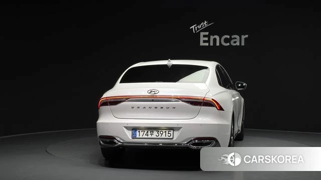 Hyundai The New Grandeur IG id 4490178 из Кореи 25