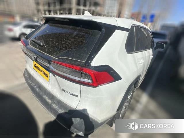Toyota Wildlander 2022 Белый из Китая, фото 4