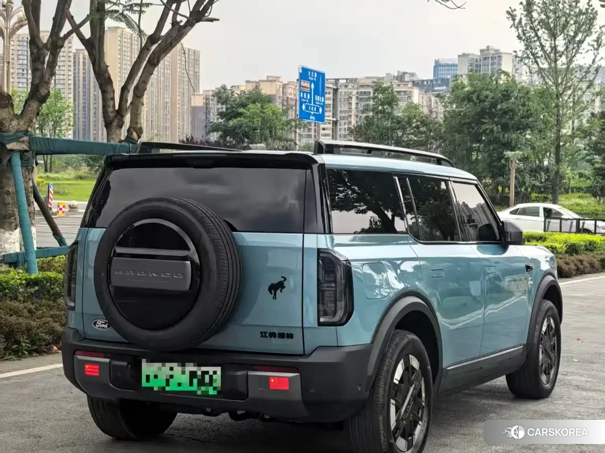 Ford Bronco 2025 Синий из Китая, фото 4