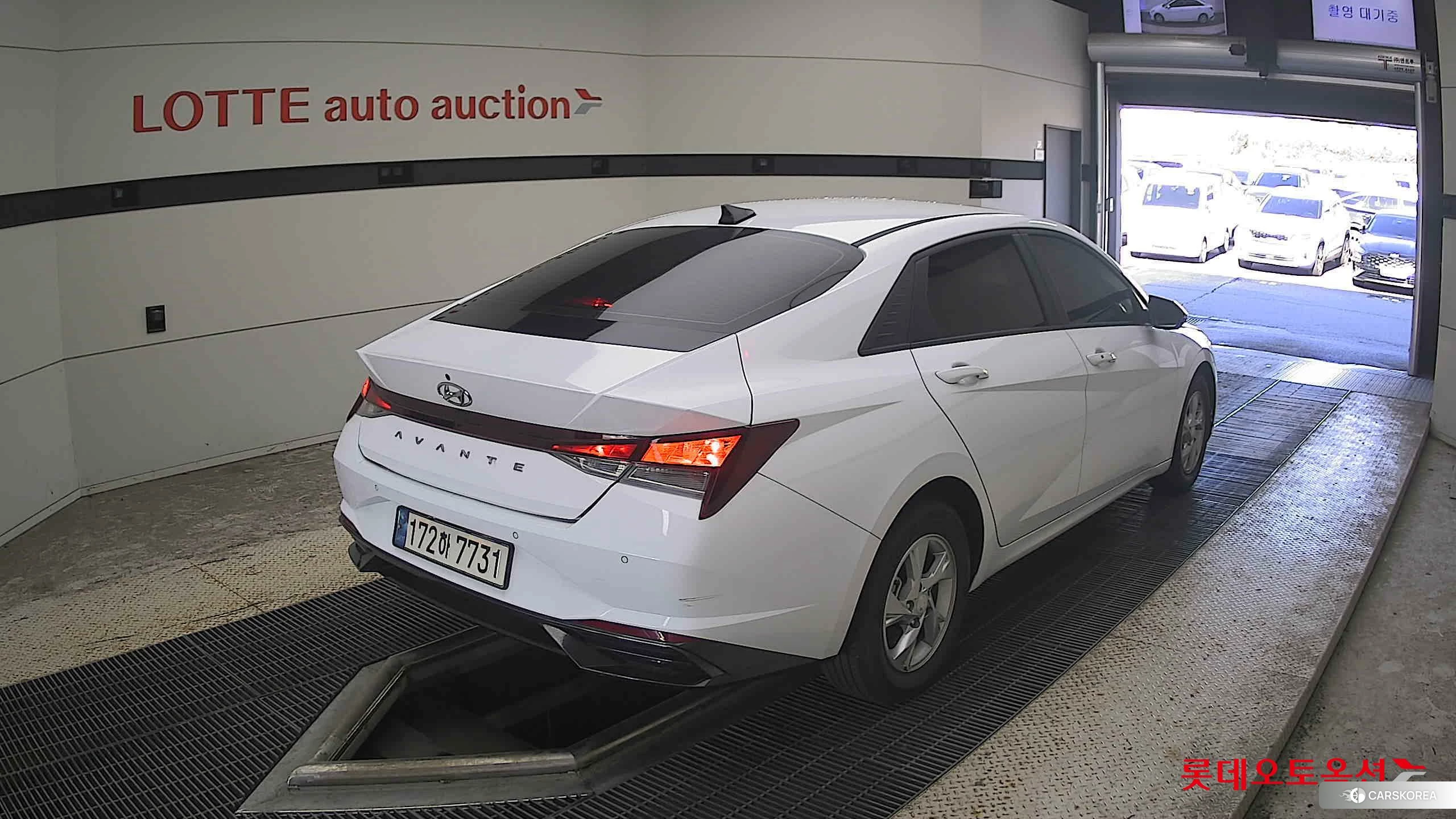 Hyundai Avante id 4990072 из Кореи 31