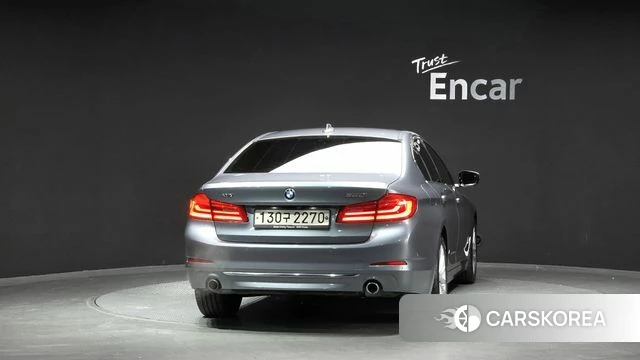 BMW 5 Series (G30) id 4987989 из Кореи 14