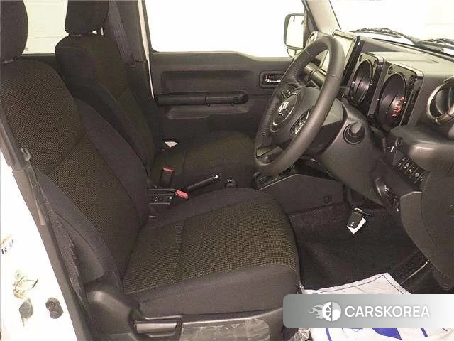 Suzuki Jimny Nomade 2026 из Японии, фото 4