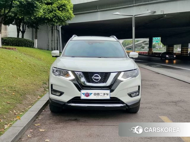 Nissan X-Trail 2022 Белый из Китая, фото 4
