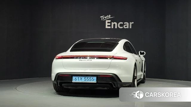 Porsche Taycan id 4834760 из Кореи 28