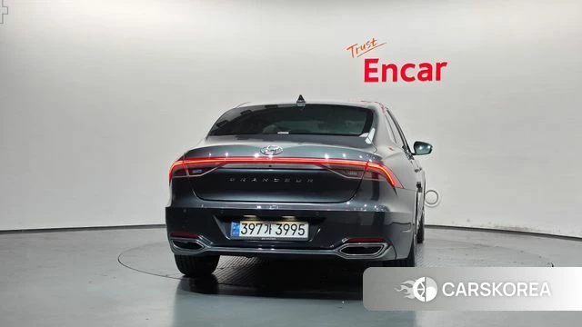 Hyundai The New Grandeur IG id 5013034 из Кореи 26