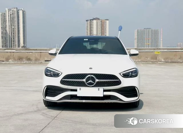 Mercedes-Benz C-class 2023 Белый из Китая, фото 4