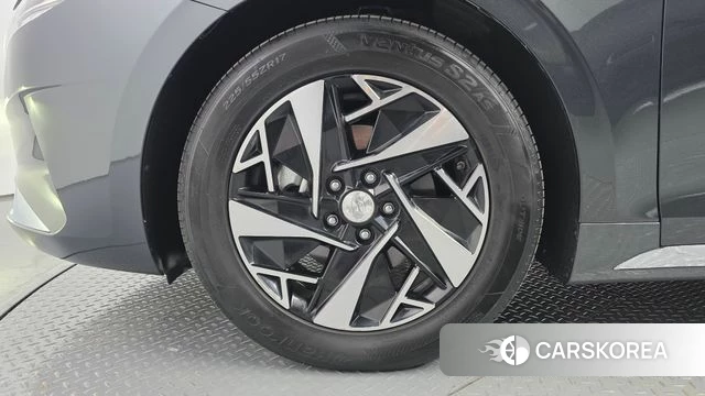 Hyundai The New Grandeur IG Hybrid id 5041486 из Кореи 29