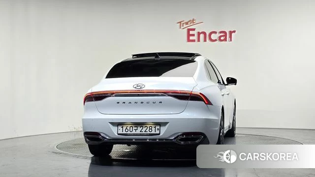 Hyundai The New Grandeur IG id 4764815 из Кореи 26