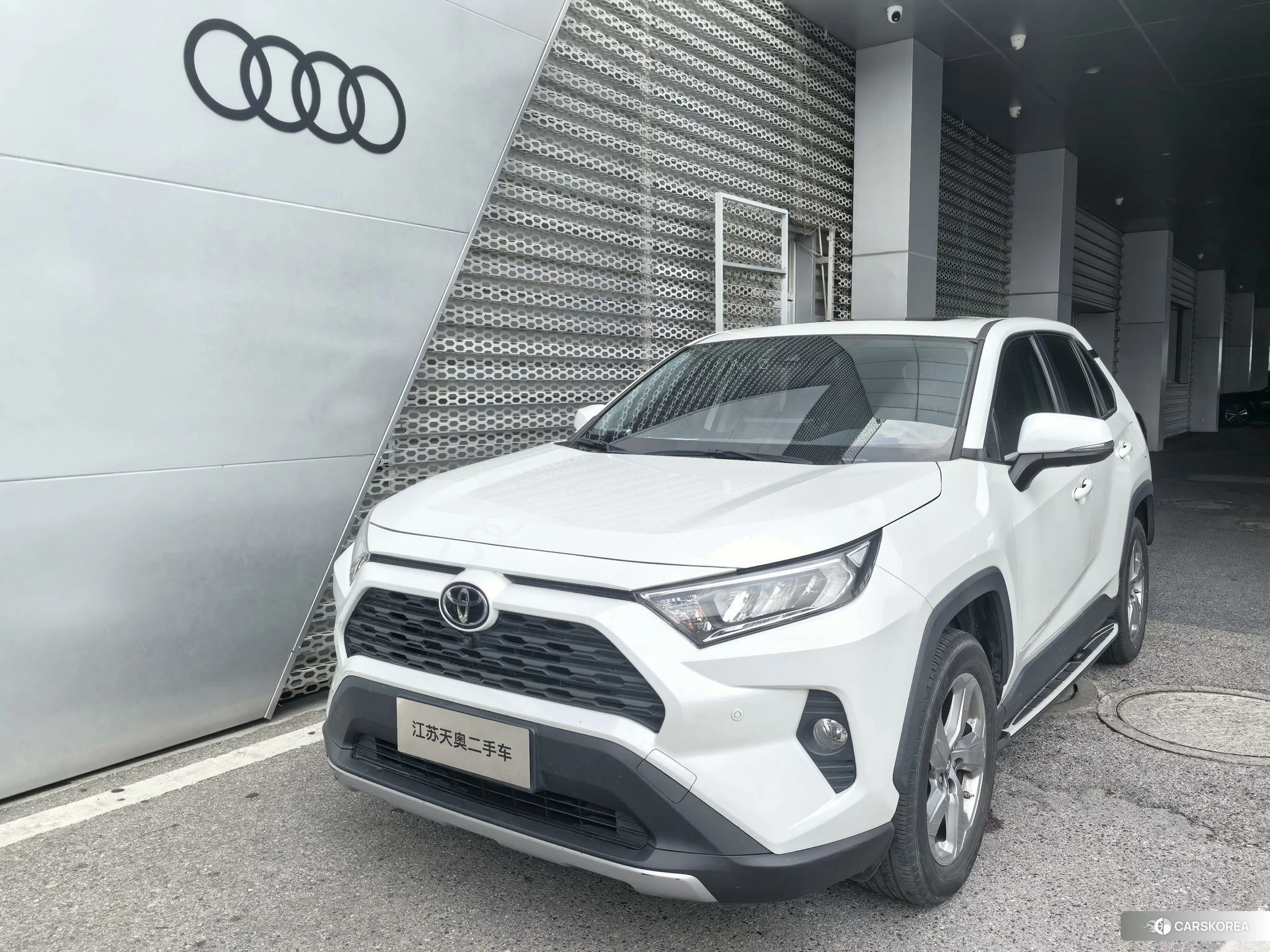 Toyota RAV4 2021 Белый из Китая, фото 6
