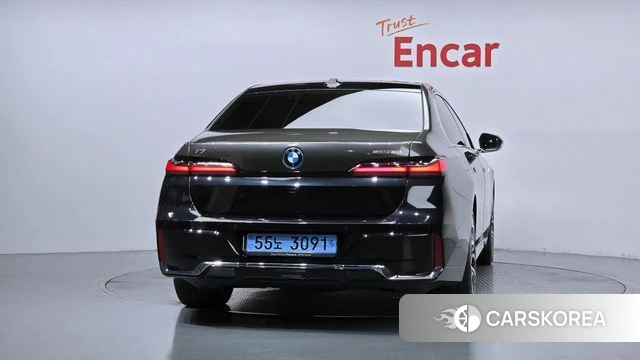 BMW i7 (G70) id 4691575 из Кореи 14