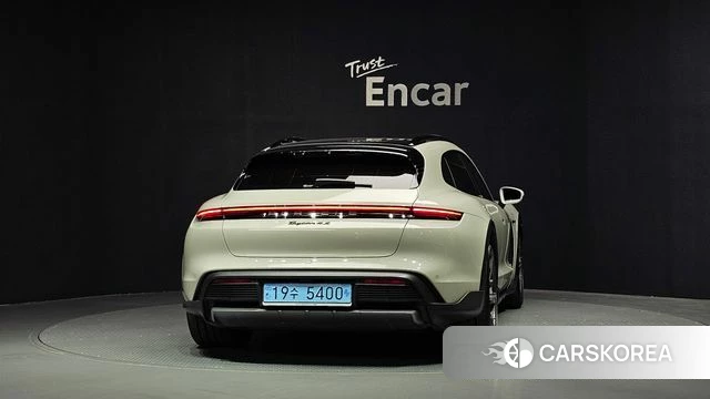 Porsche Taycan id 5040451 из Кореи 29