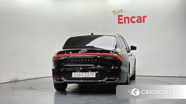 Hyundai The New Grandeur IG id 4636211 из Кореи 14