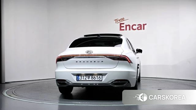 Hyundai The New Grandeur IG id 4942385 из Кореи 28