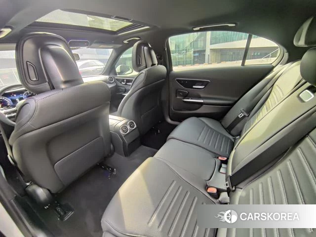 Mercedes-Benz C-class 2022 Белый из Китая, фото 4