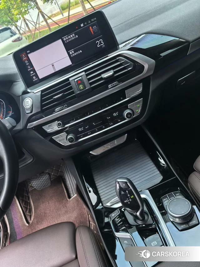 BMW X3 2021 Белый из Китая, фото 4