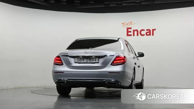 Mercedes-Benz E-Class W213 id 4937508 из Кореи 14