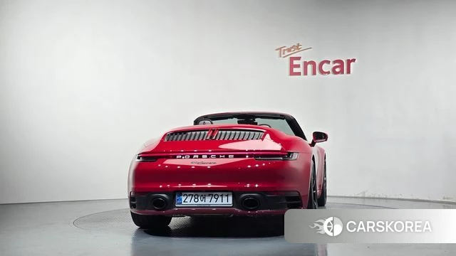 Porsche 911(992) id 5021255 из Кореи 31