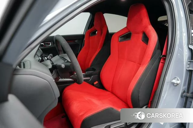 Honda Civic 2026 Темно-серый из Китая, фото 4