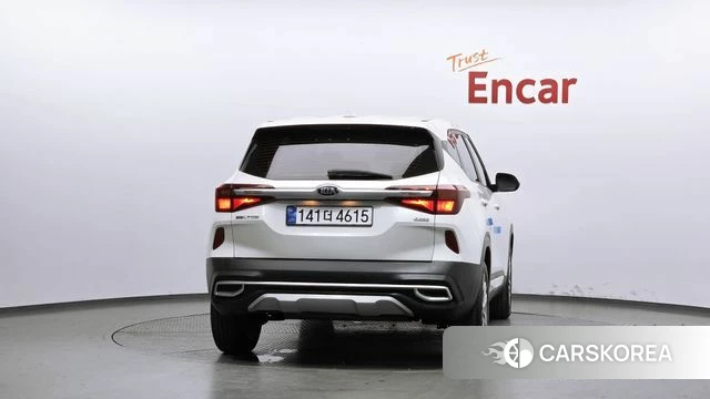 Kia Seltos id 5017915 из Кореи 14