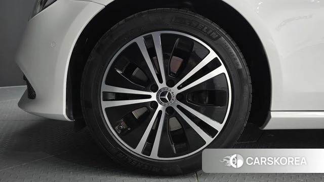 Mercedes-Benz E-Class W213 id 5018188 из Кореи 28