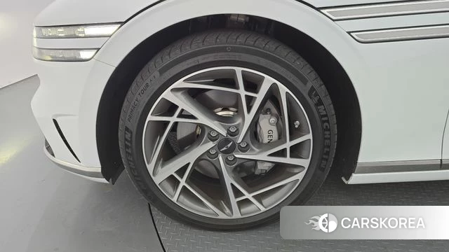 Genesis G90 (RS4) id 4996513 из Кореи 24