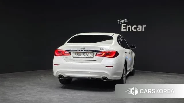 Infiniti Q70 id 3259567 из Кореи 14