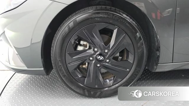 Hyundai Avante (CN7) id 5013007 из Кореи 24