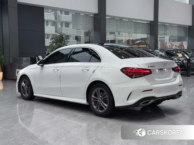 Mercedes-Benz A-Class 2021 Белый из Китая, фото 4