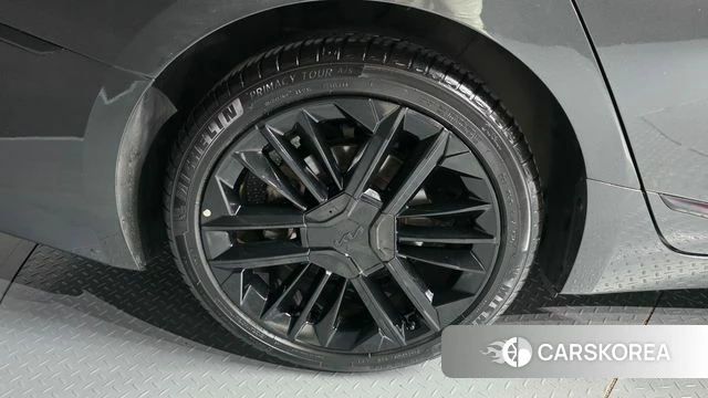 Kia The New K8 Hybrid id 5039091 из Кореи 32