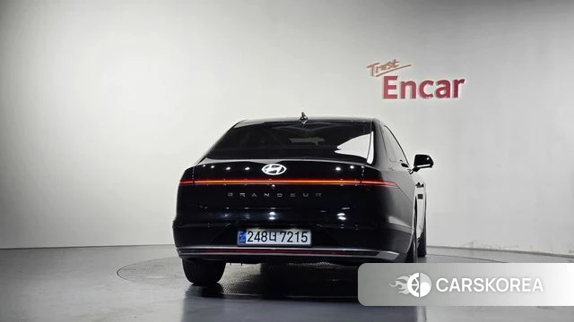 Hyundai Grandeur Hybrid (GN7) id 4981172 из Кореи 32