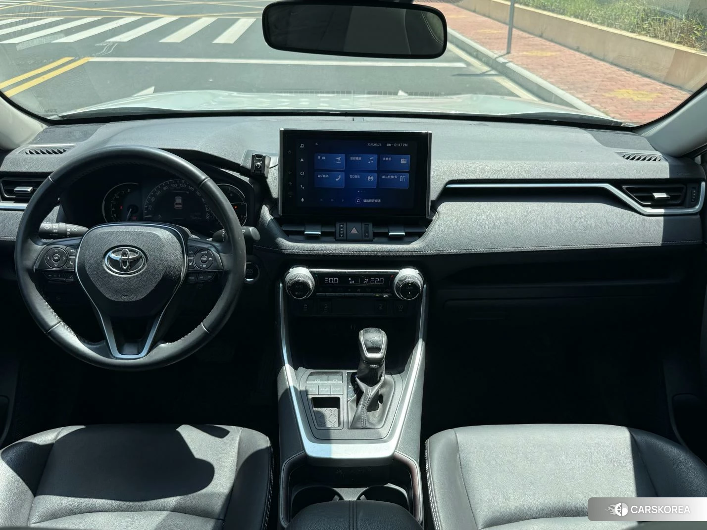 Toyota RAV4 2021 Белый из Китая, фото 4
