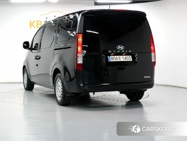 Hyundai Staria id 4835365 из Кореи 13