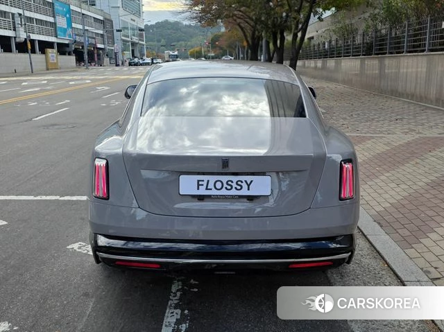 Rolls-Royce Spectre id 5032910 из Кореи 14