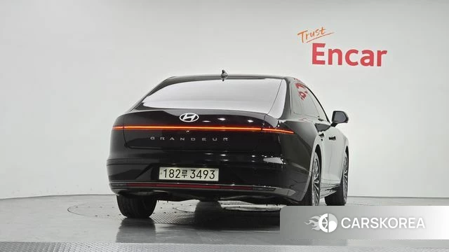 Hyundai Grandeur Hybrid (GN7) id 4990967 из Кореи 14